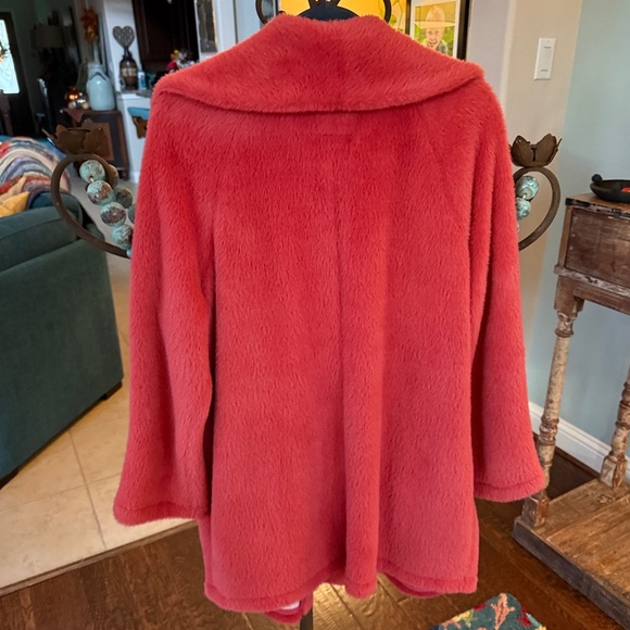 NWOT Anthropologie Sanctuary Elena Plush Shawl Jacket PLUS - Picture 4 of 17